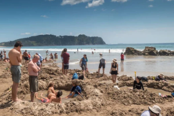 Hot Water Beach  - Whitianga