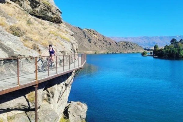 Lake Dunstan Trails  
