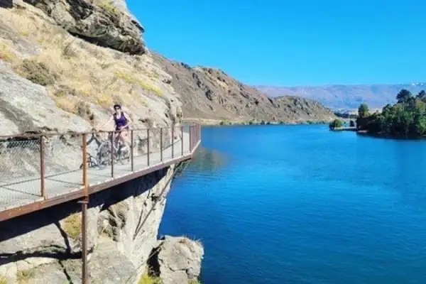 Lake Dunstan Trails  
