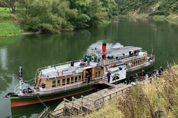 Paddle Steamer Waimarie  