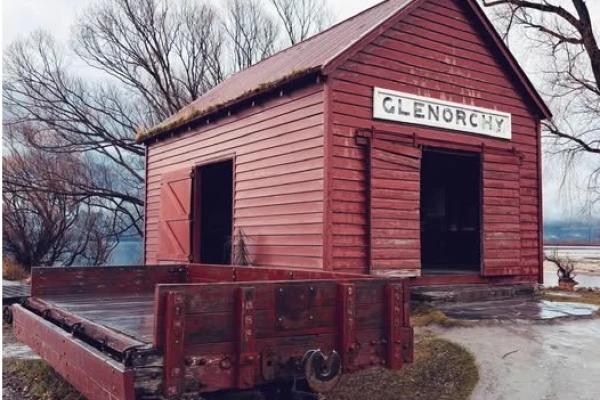 Wharf Shed - Glenorchy